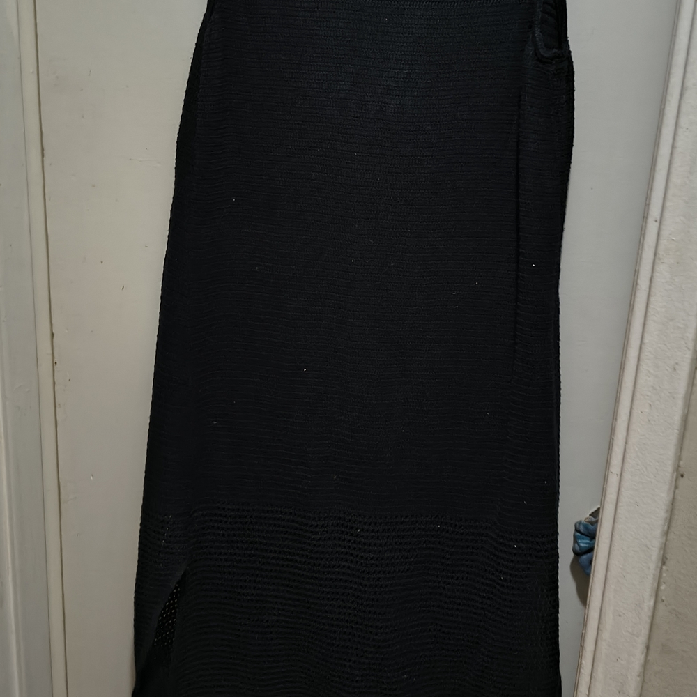 Elegant Black Knit Maxi Dress
